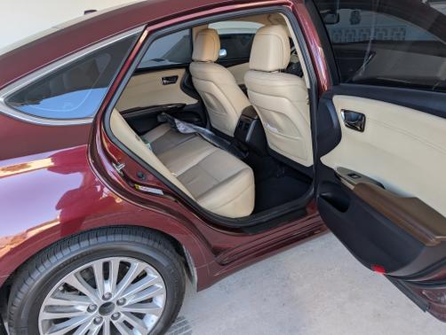 2014 Toyota Avalon Hybrid XLE Premium