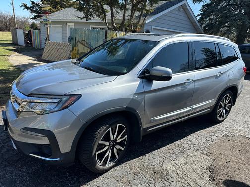 2019 Honda Pilot Touring 8-Passenger