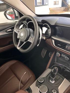 2018 Alfa Romeo Stelvio Sport