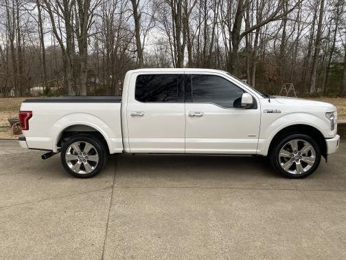 Photo 1 of 2 of 2017 Ford F-150 Limited