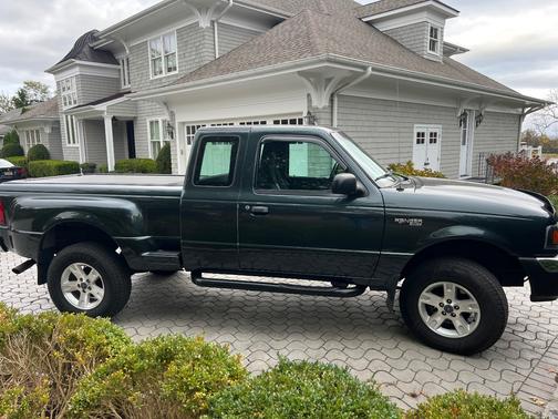 2004 Ford Ranger XLT SuperCab