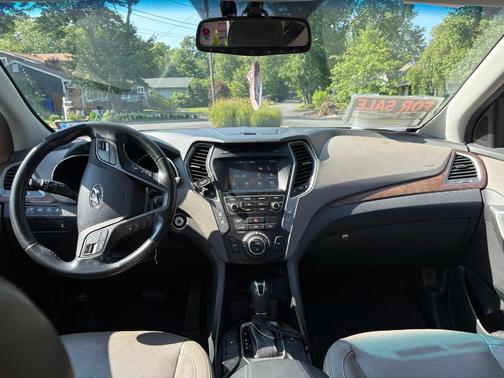 Black 2018 Hyundai Santa Fe Sport 2.0L Turbo