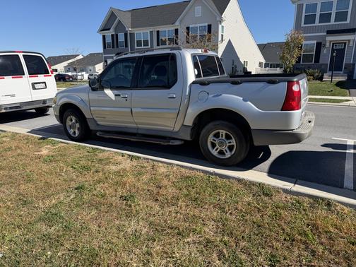 Silver 2002 Ford Explorer Sport Trac Base