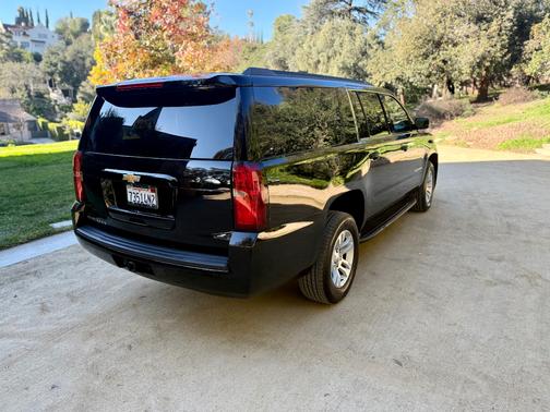 2019 Chevrolet Suburban LS