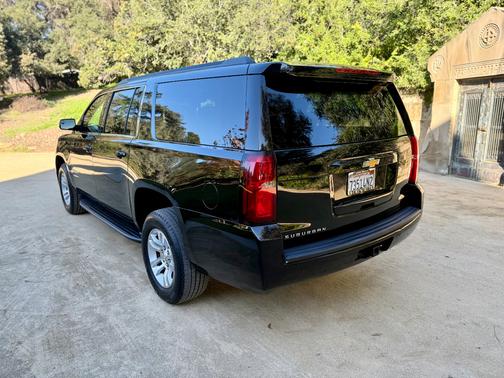2019 Chevrolet Suburban LS