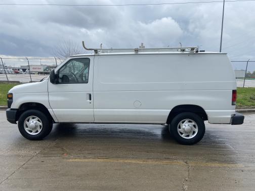 2012 Ford E350 Super Duty Cargo