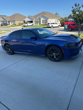 Blue 2019 Dodge Charger R/T
