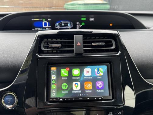 2017 Toyota Prius Three