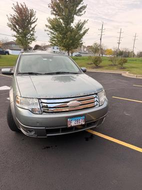 Green 2008 Ford Taurus X SEL