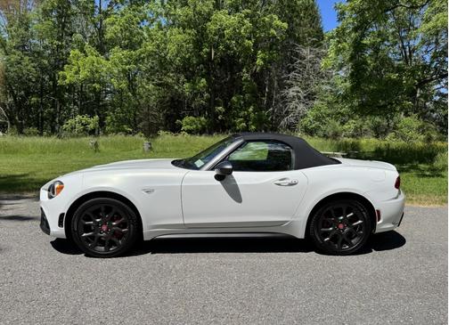 White 2017 FIAT 124 Spider Abarth