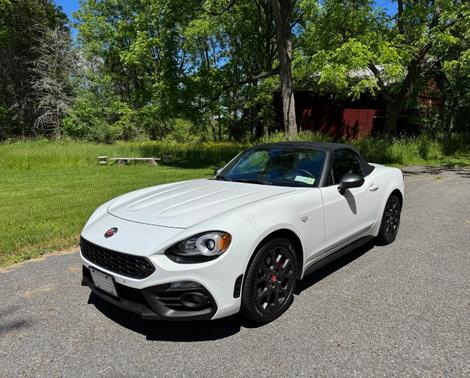 White 2017 FIAT 124 Spider Abarth