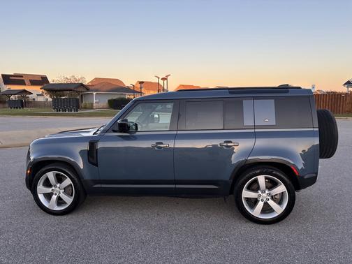 2020 Land Rover Defender 110 HSE