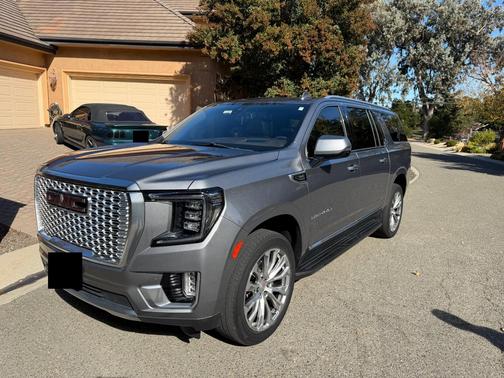 Gray 2021 GMC Yukon XL Denali