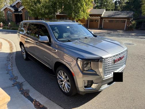 Gray 2021 GMC Yukon XL Denali