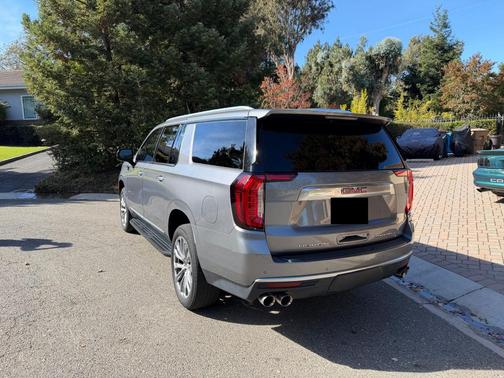 Gray 2021 GMC Yukon XL Denali