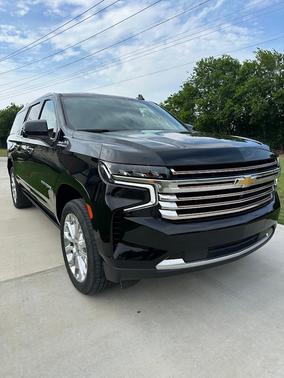 Black 2024 Chevrolet Suburban High Country