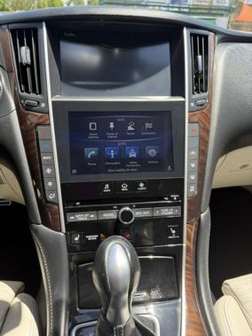 2014 INFINITI Q50 Hybrid Sport