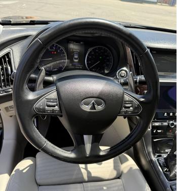 2014 INFINITI Q50 Hybrid Sport