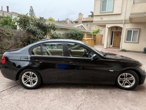 2008 BMW 328 i
