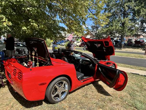 Red 2001 Chevrolet Corvette Base