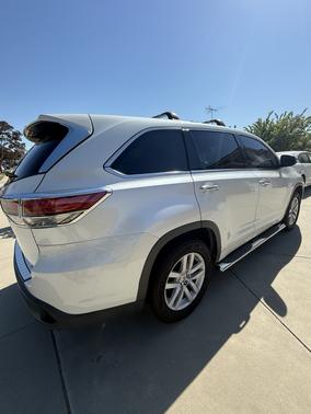 2015 Toyota Highlander LE