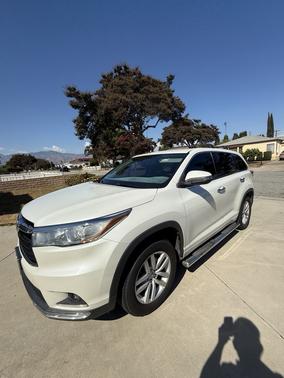 2015 Toyota Highlander LE
