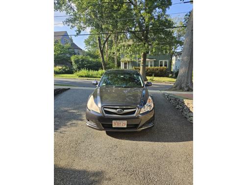 2010 Subaru Legacy 2.5 i Premium