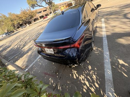2021 Toyota Avalon Hybrid XSE