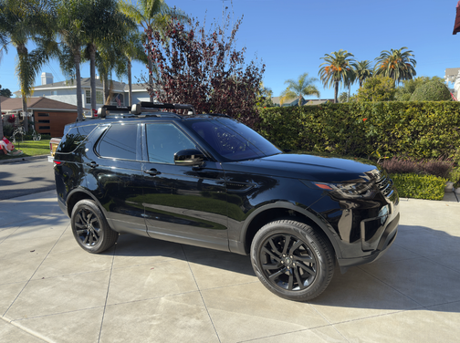 2017 Land Rover Discovery SE