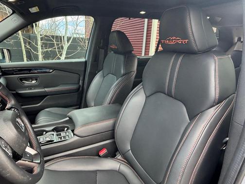 Blue 2023 Honda Pilot TrailSport