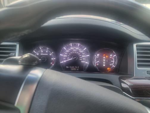 2012 Lincoln MKS Base