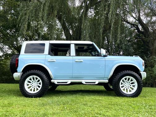 Blue 2025 Ford Bronco Heritage Edition