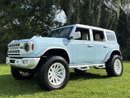 Blue 2025 Ford Bronco Heritage Edition