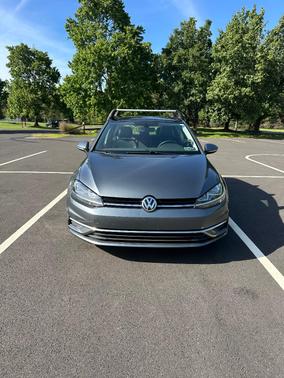 Gray 2020 Volkswagen Golf 1.4T TSI