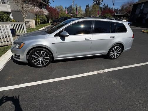 2016 Volkswagen Golf SportWagen TSI Limited Edition