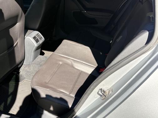 2016 Volkswagen Golf SportWagen TSI Limited Edition