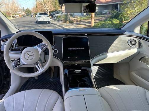 2023 Mercedes-Benz EQE 350+ Base