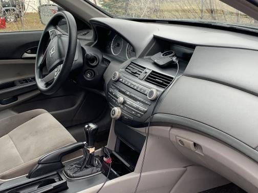 Photo 5 of 13 of 2009 Honda Accord LX