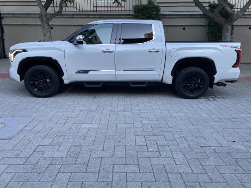 2023 Toyota Tundra Hybrid 1794 Edition