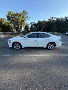 2013 Nissan Maxima SV