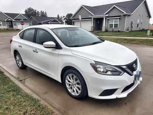 White 2018 Nissan Sentra SV