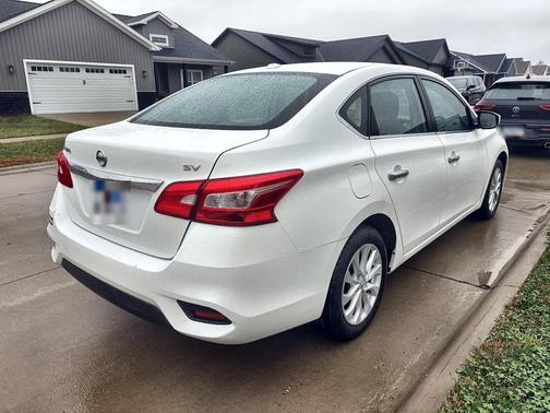 White 2018 Nissan Sentra SV
