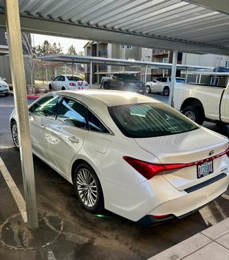 2019 Toyota Avalon Hybrid Limited