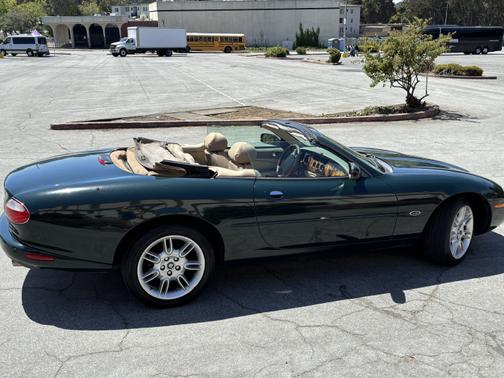 2002 Jaguar XK8 Base