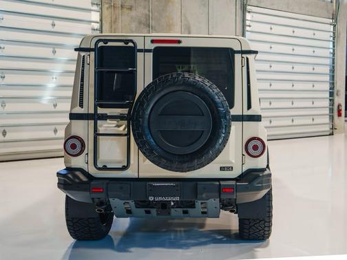 2025 INEOS Grenadier 4x4