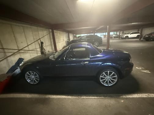2008 Mazda MX-5 Miata Grand Touring Hardtop Convertible