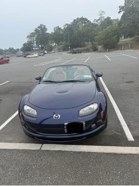 2008 Mazda MX-5 Miata Grand Touring Hardtop Convertible