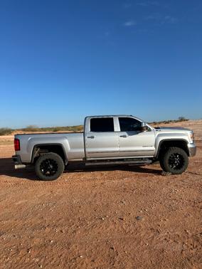 2019 GMC Sierra 2500 SLT