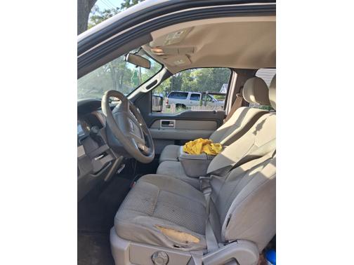 Black 2010 Ford Fusion SE