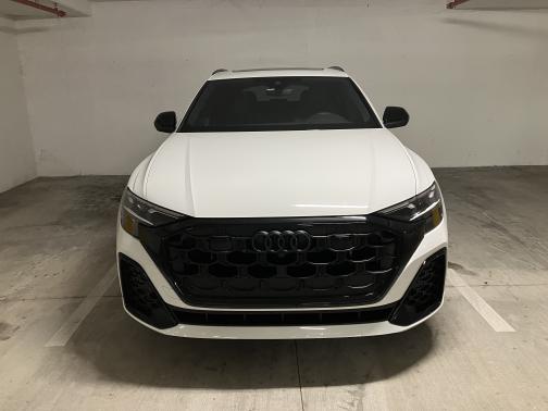 2025 Audi SQ8 4.0T Premium Plus